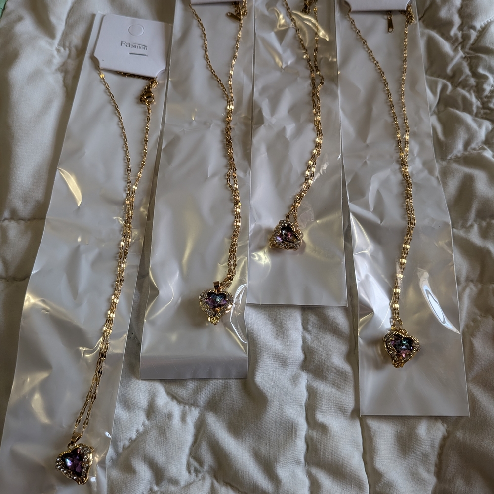 Four Golden Heart Pendant Necklaces  with ALEXANDRITE colored Stones 17"-19" - Picture 2 of 13